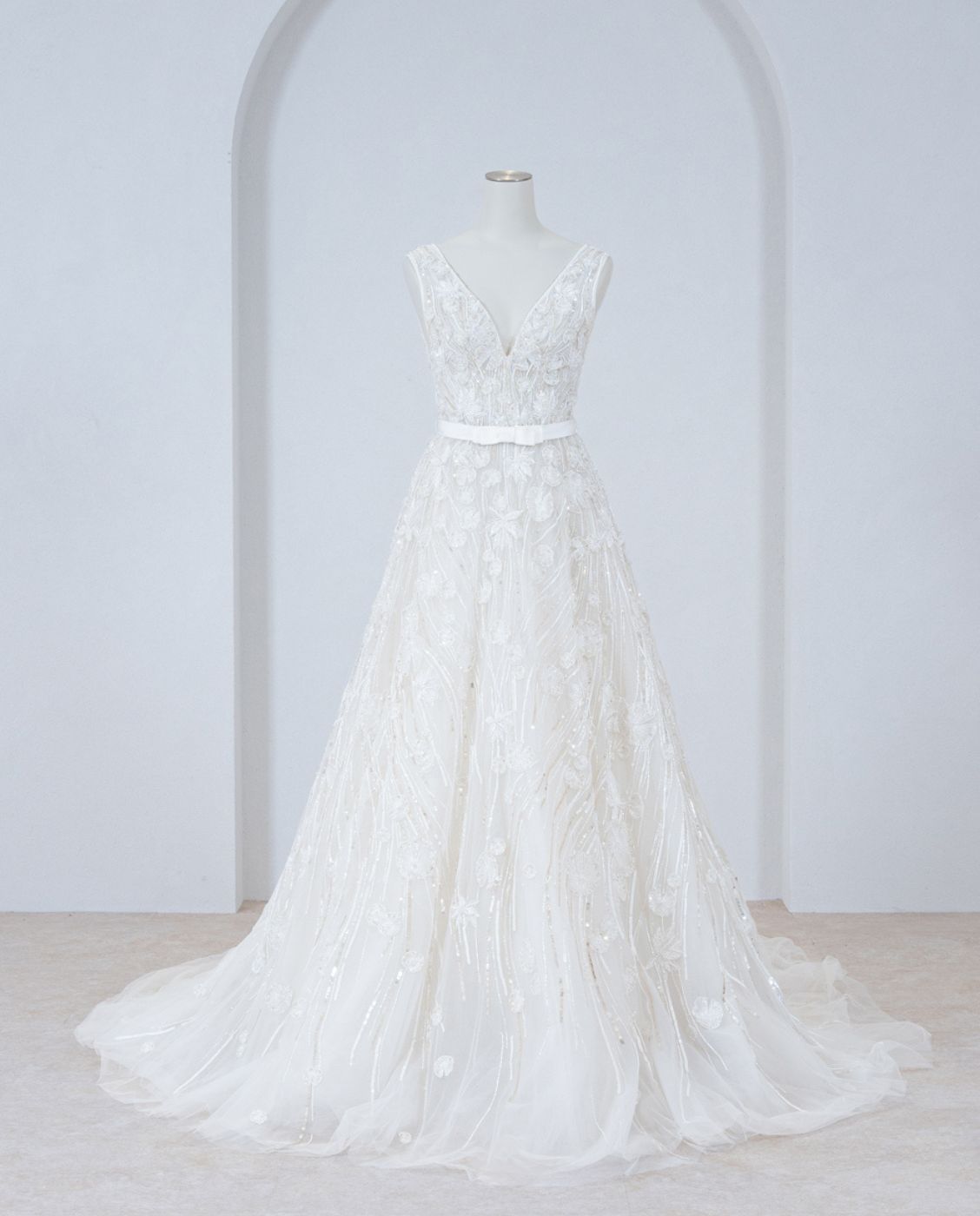 ZUHAIR MURAD：SILVAINE